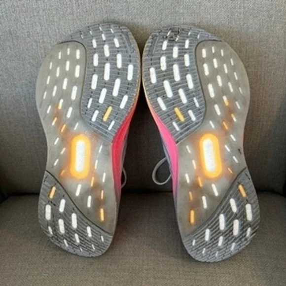 Adidas Ultraboost Light 5X Cloud White Halo Silver Lucid Pink Womens 7 NO INSOLE